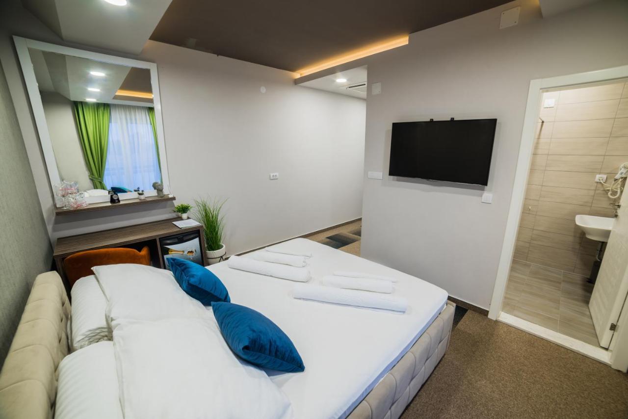 Hotel River Bijeljina Esterno foto